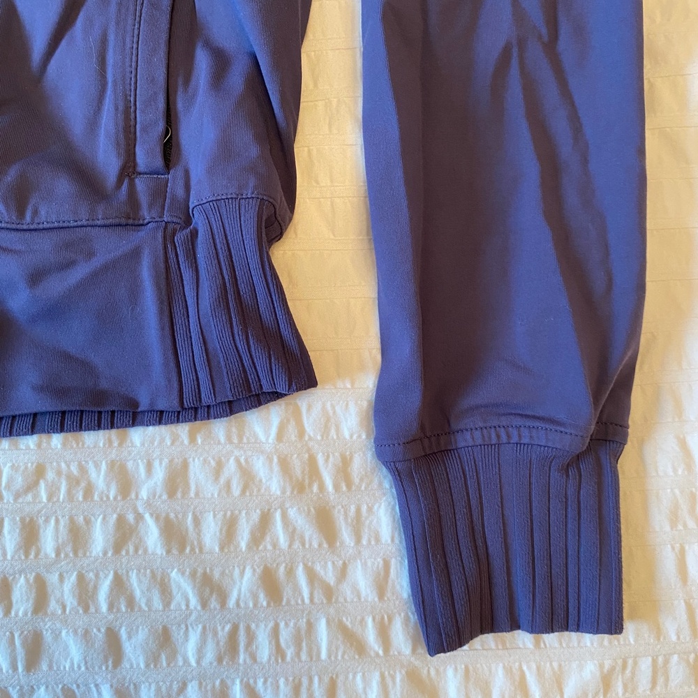 Lululemon Reversible Jacket - Picture 8 of 16